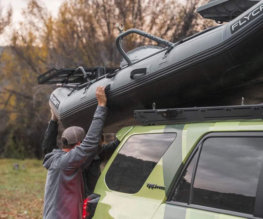 Toyota 4 Runner Prinsu Pro Roof Rack In Use