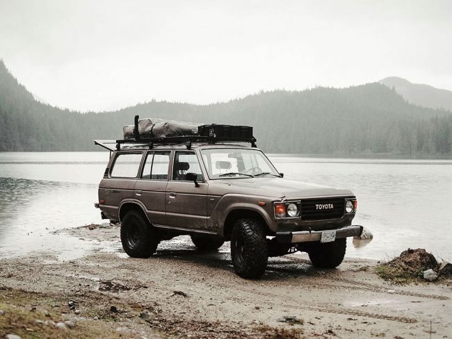 Toyota Landcruiser Front Runner Slimline II Roof Rack